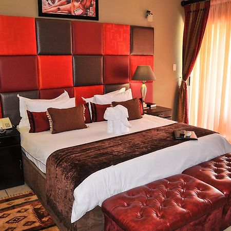 2Ten Hotel Sibasa Oda fotoğraf