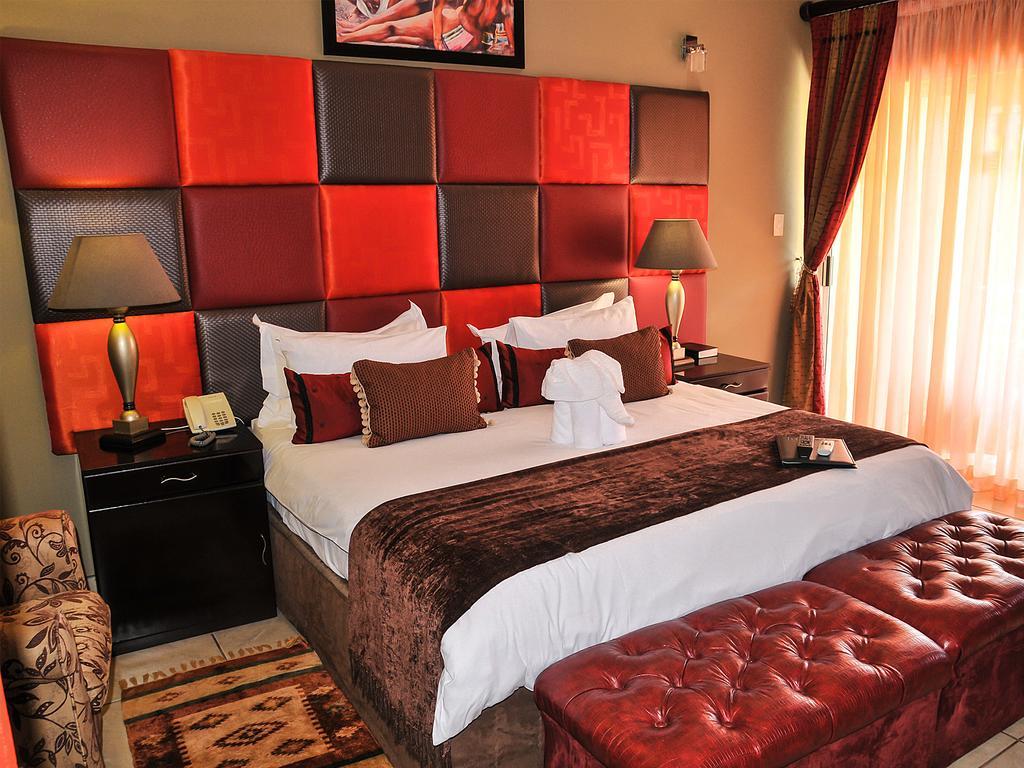 2Ten Hotel Sibasa Dış mekan fotoğraf