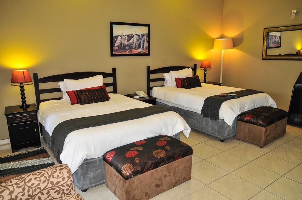 2Ten Hotel Sibasa Dış mekan fotoğraf
